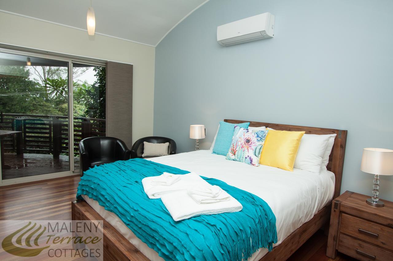Terrace 4*